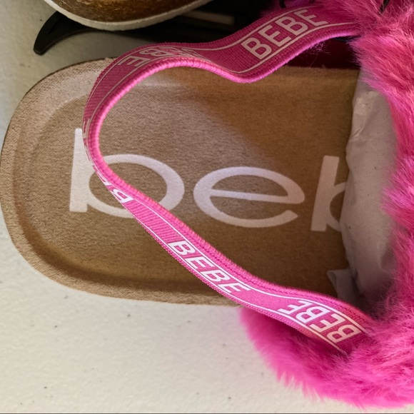 Bebe Furry Slides Size 1 - Picture 6 of 12
